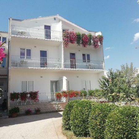 Apartments Vidovic Vodice Eksteriør bilde