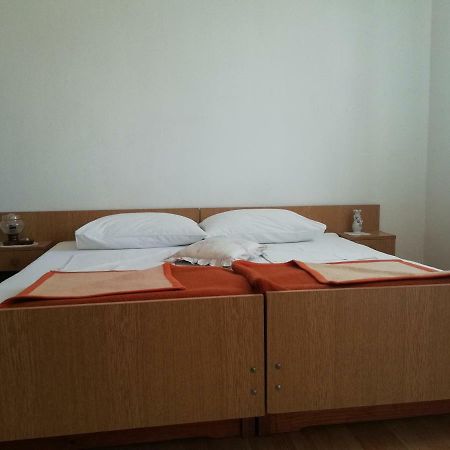 Apartments Vidovic Vodice Eksteriør bilde