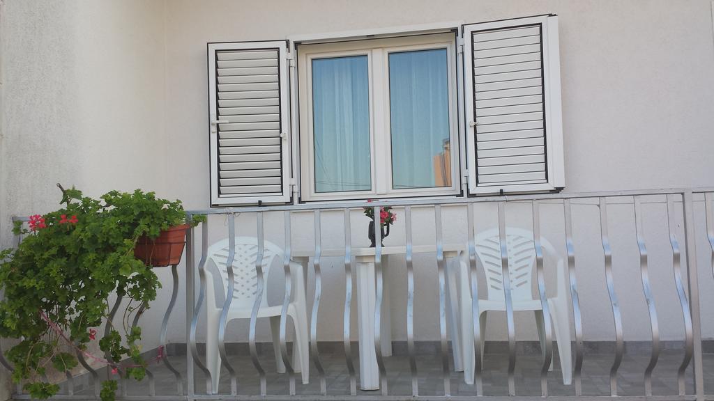 Apartments Vidovic Vodice Rom bilde