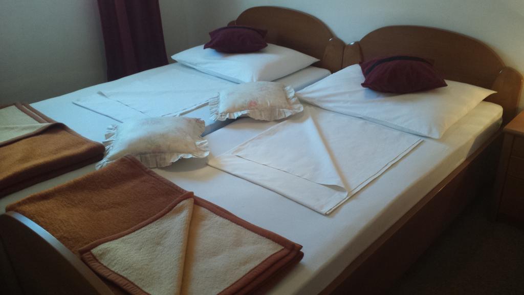 Apartments Vidovic Vodice Rom bilde