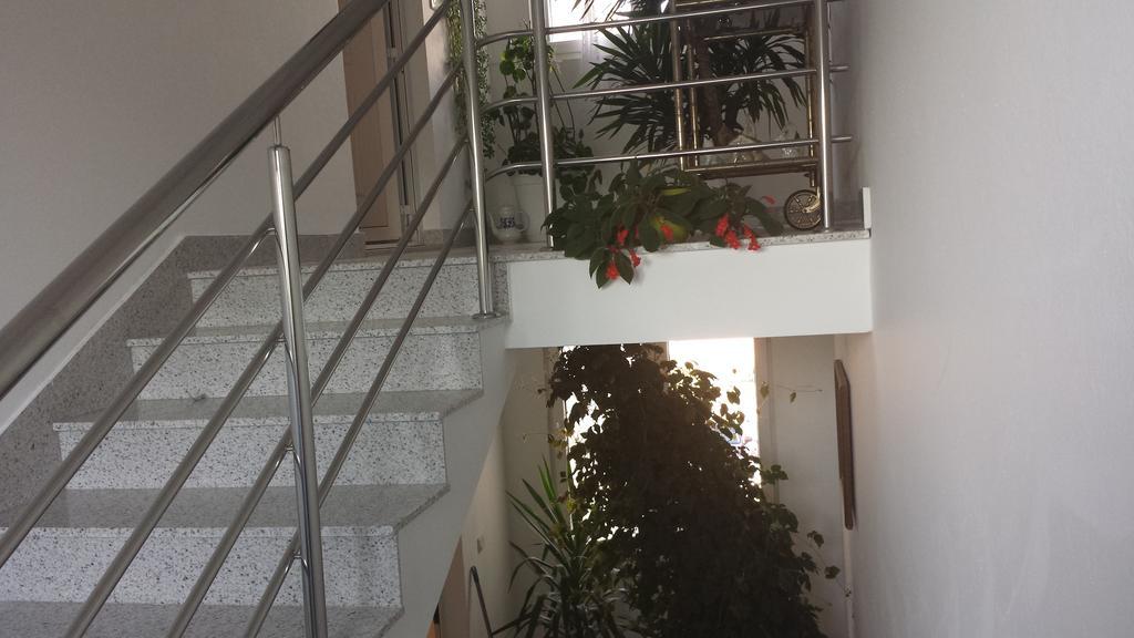 Apartments Vidovic Vodice Rom bilde