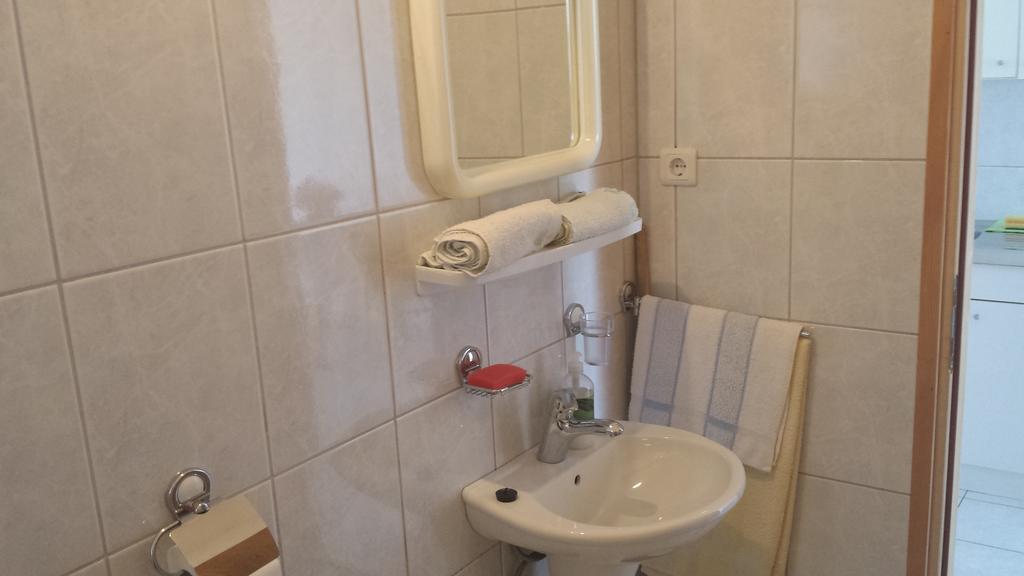 Apartments Vidovic Vodice Rom bilde